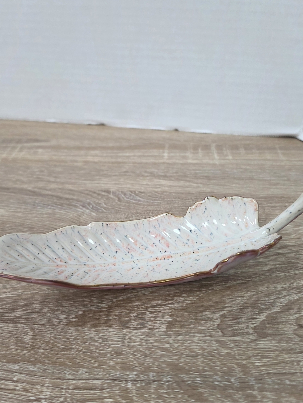 Anthropologie Artemis Boho Feather Ceramic Ring Jewelry Holder Trinket Dish - Picture 2 of 5